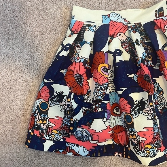 MARY Katrantzou‎ Women’s Graphic Skirt Size 6 - Picture 2 of 8